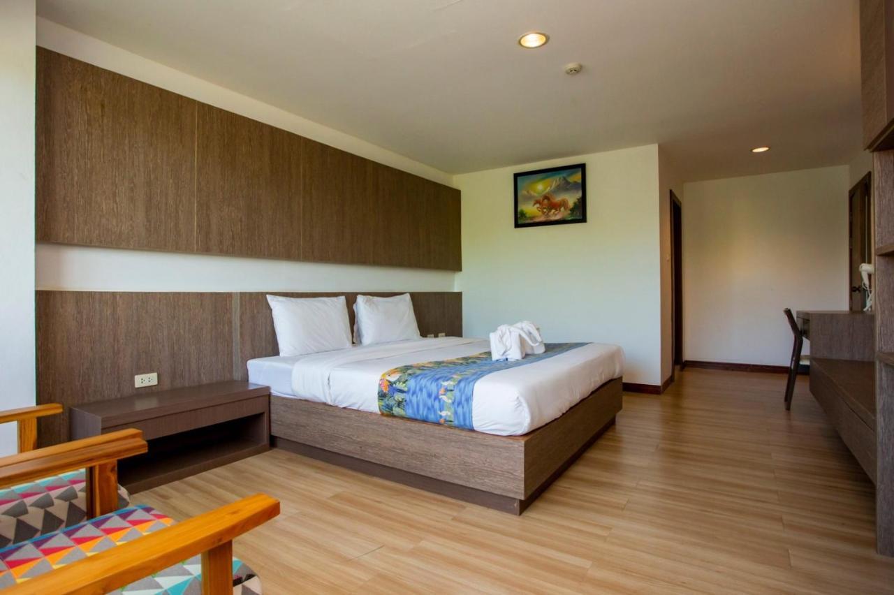 Sea Paradise Hotel Sattahip Exterior foto
