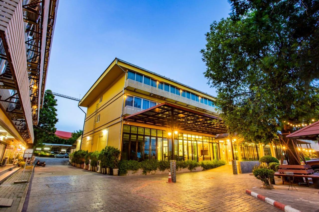 Sea Paradise Hotel Sattahip Exterior foto